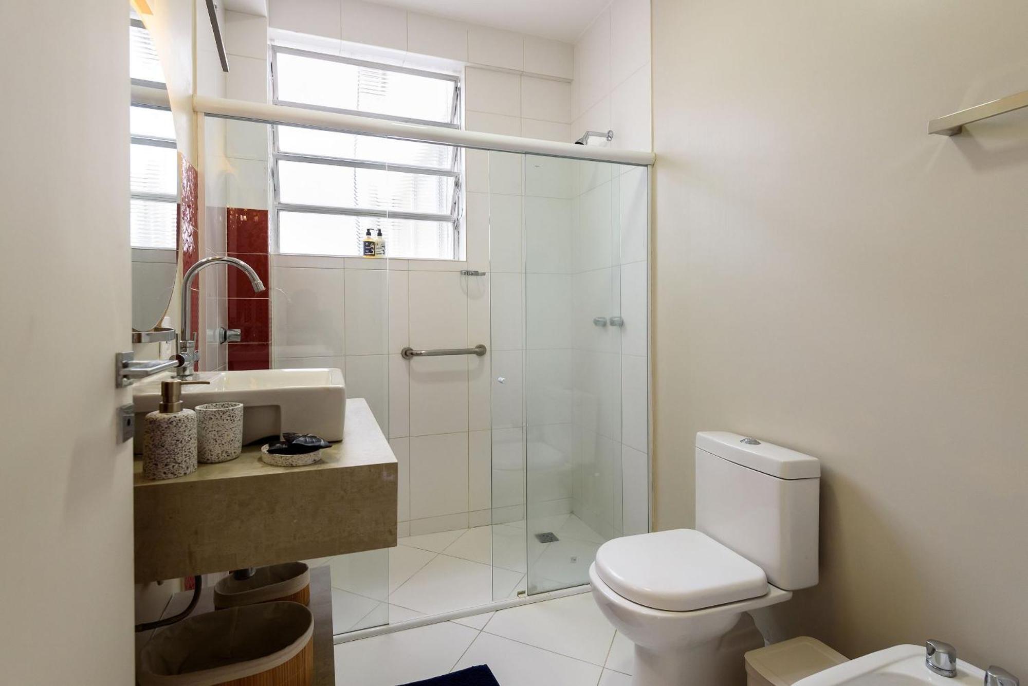 Amplo 3qtos A 150m Da | Nsc 1236/1107 Apartamento