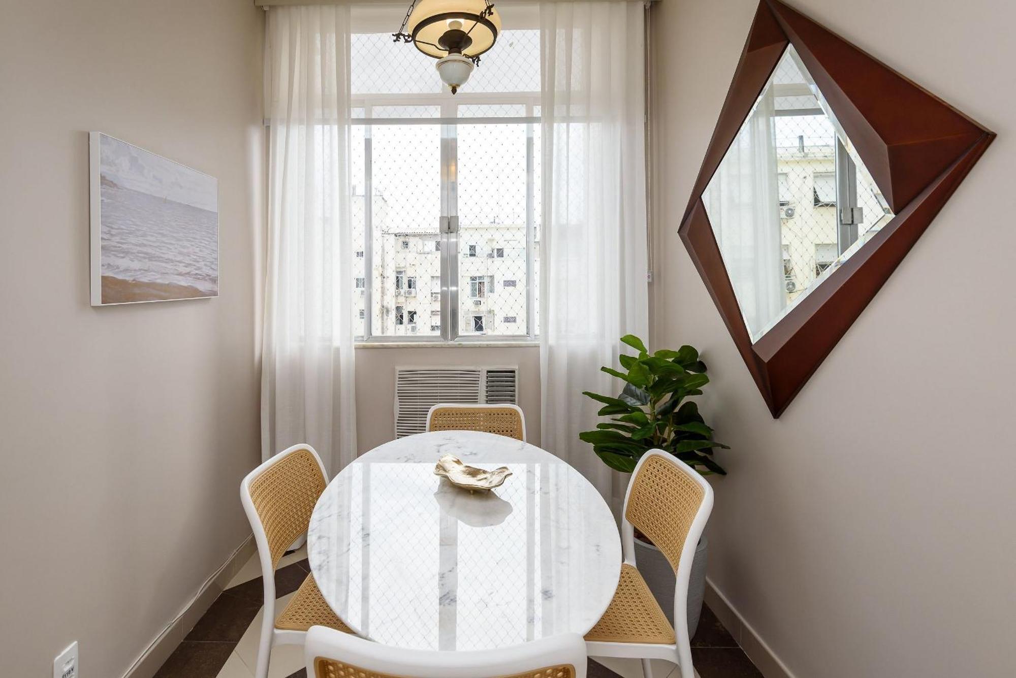 Amplo 3qtos A 150m Da | Nsc 1236/1107 Apartamento *
