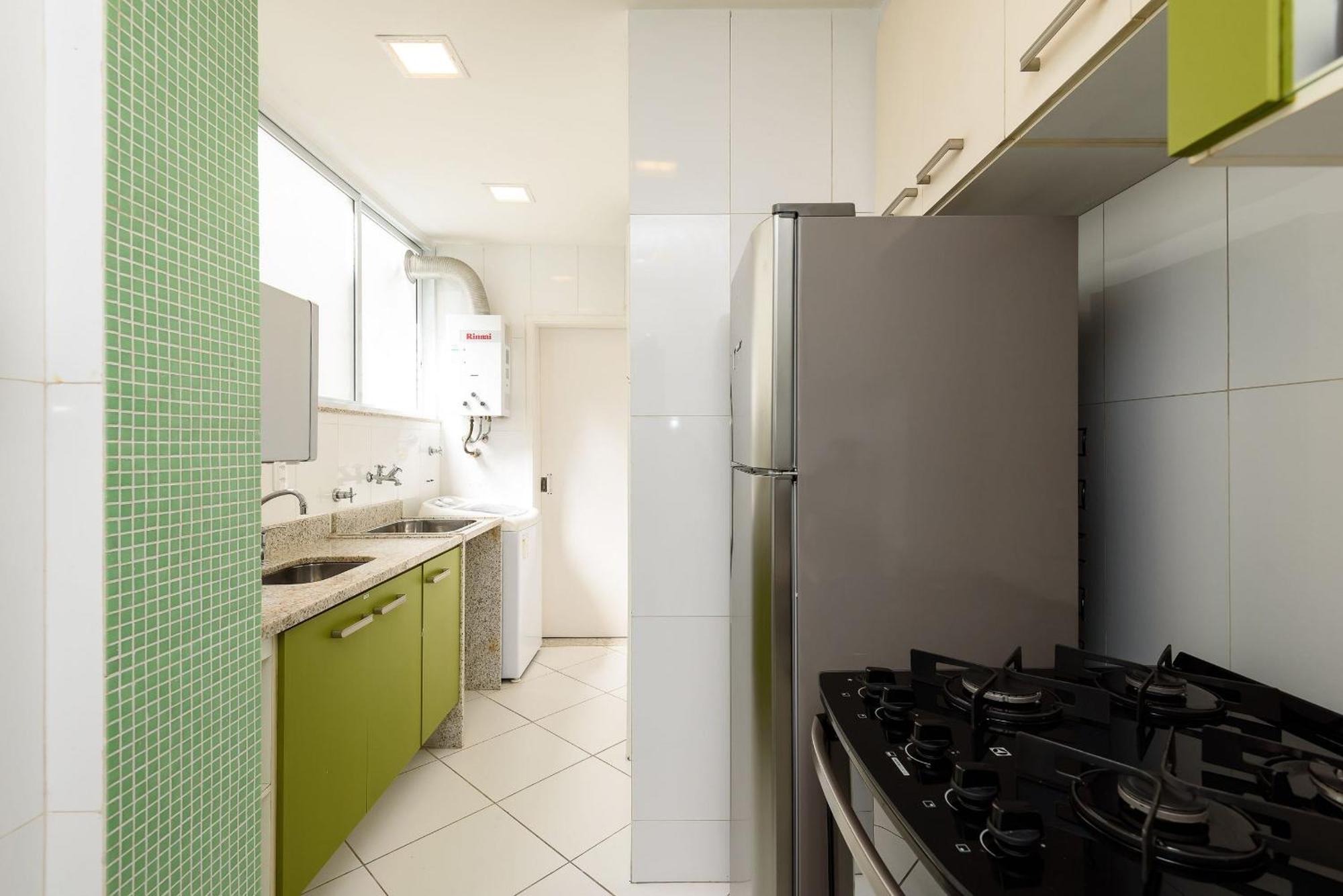 Amplo 3qtos A 150m Da | Nsc 1236/1107 Appartement